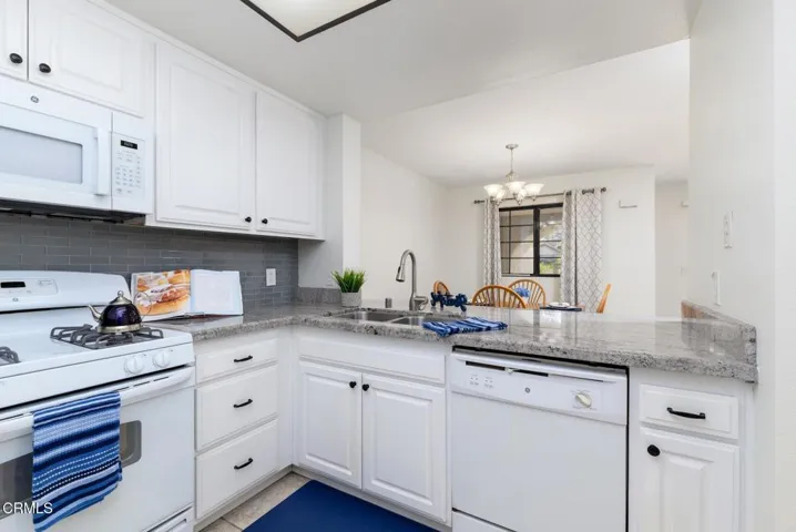 1210 Via Montoya, Camarillo, California 93010 — photo 4