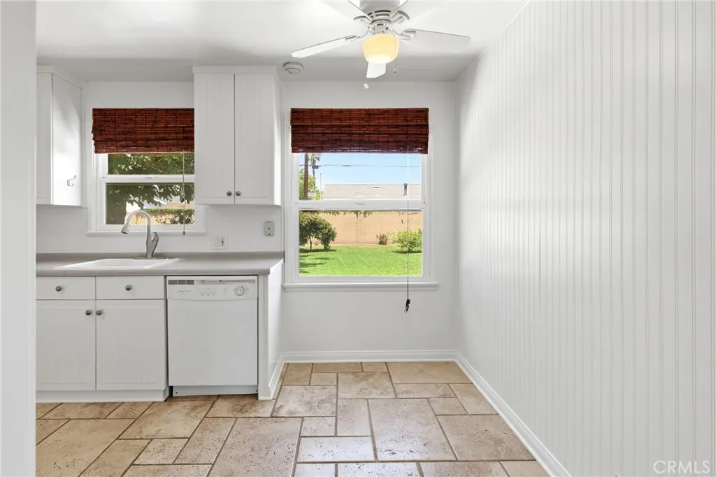 1415 E Walnut, Orange, California 92867 — photo 5