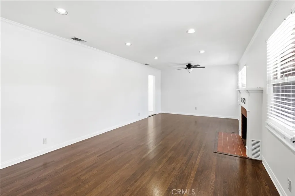 1415 E Walnut, Orange, California 92867 — photo 4