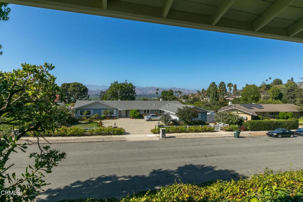 730 Piropo Court, Camarillo, California 93010 — photo 5