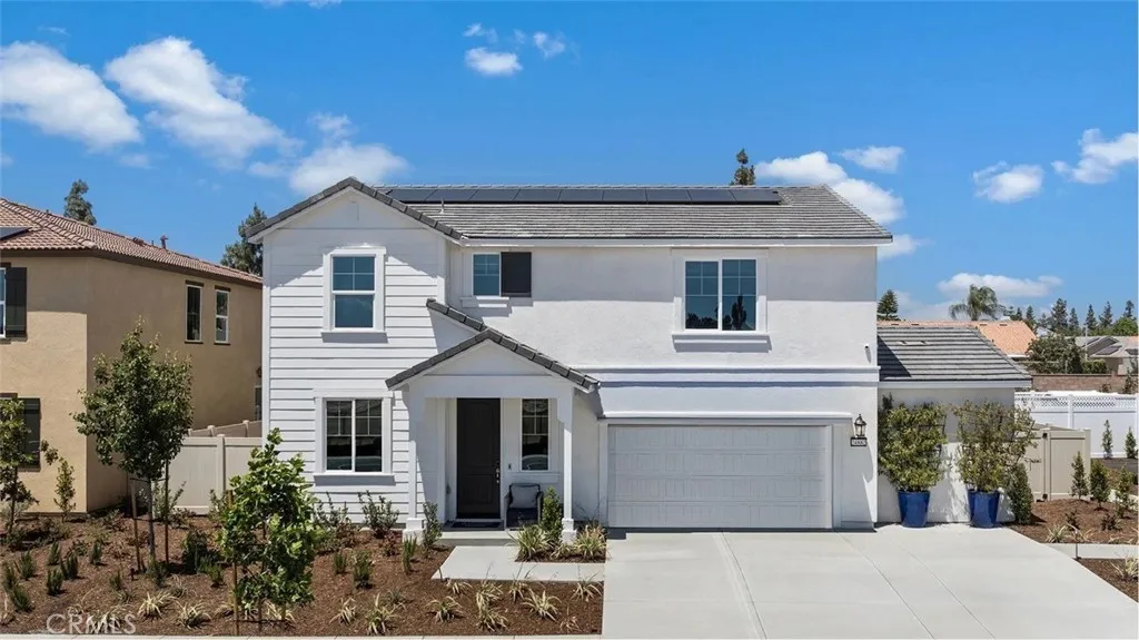 24882 Lynx Ave