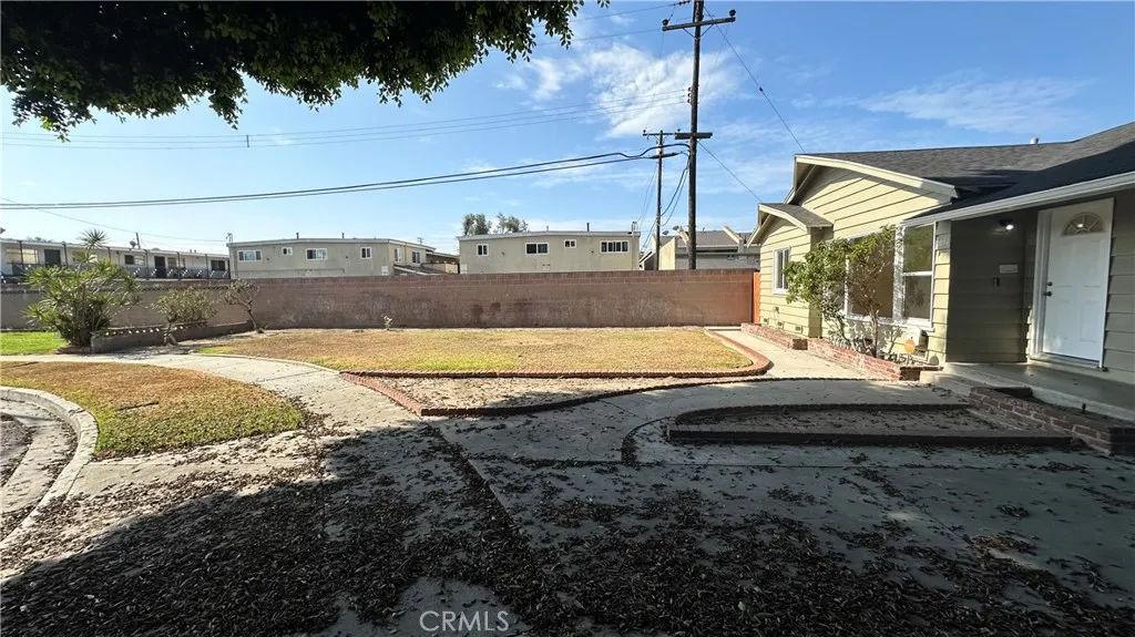 6651 Coronado, Long Beach, California 90805 — photo 4