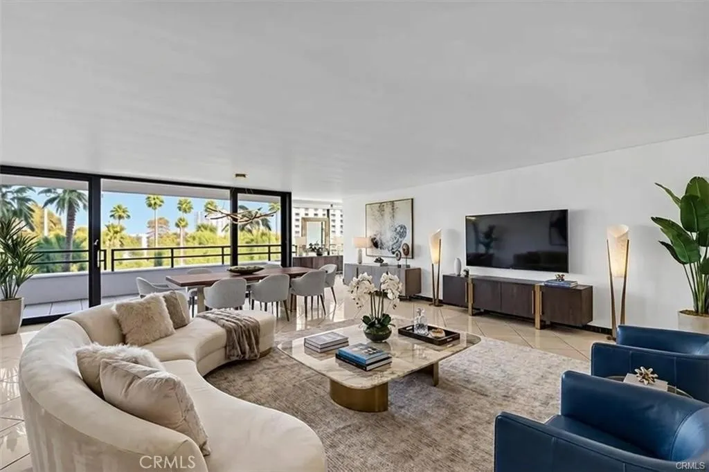 Virtual staging