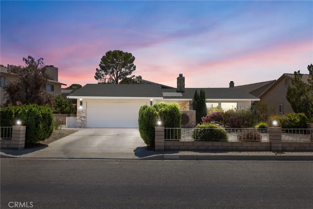 27448 Outrigger Ln