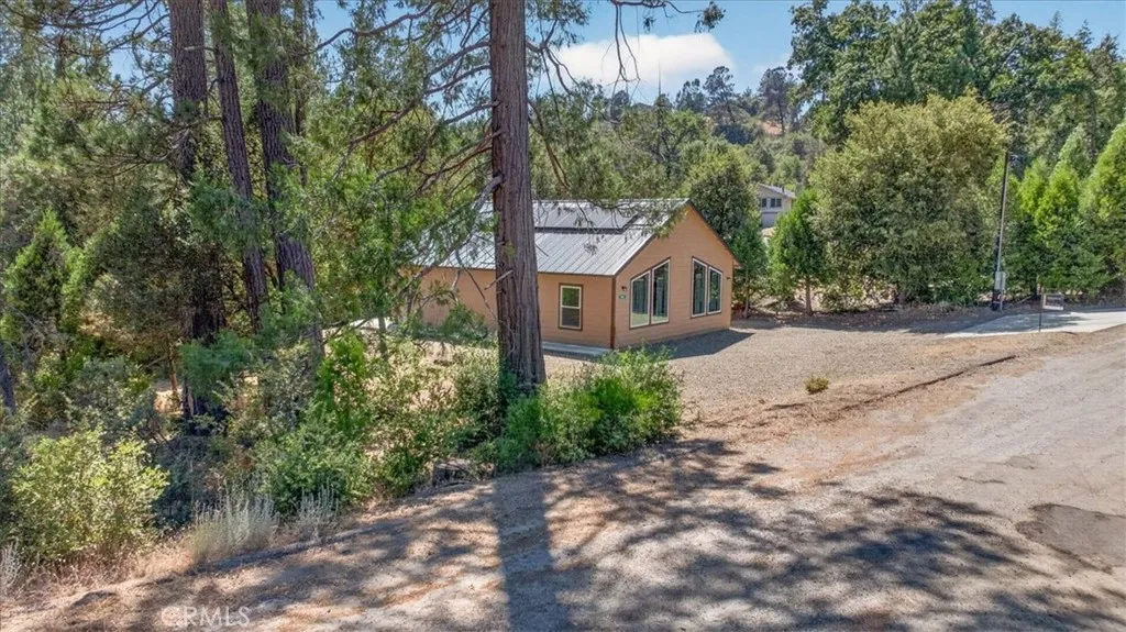 5594 Red Ibis Ct
