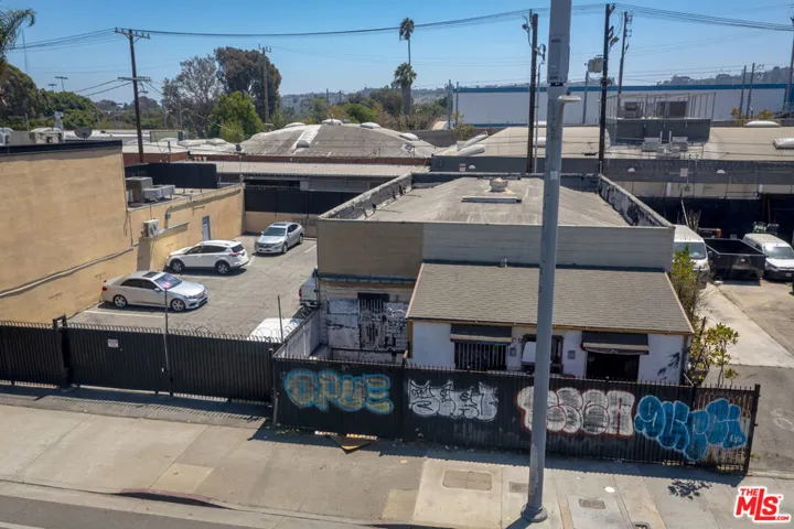 5048 W Jefferson Boulevard, Los Angeles, California 90016 — photo 4