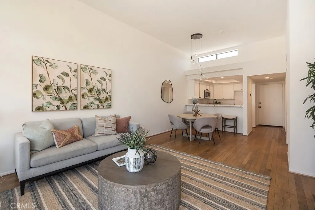 550 Orange 421, Long Beach, California 90802 — photo 4