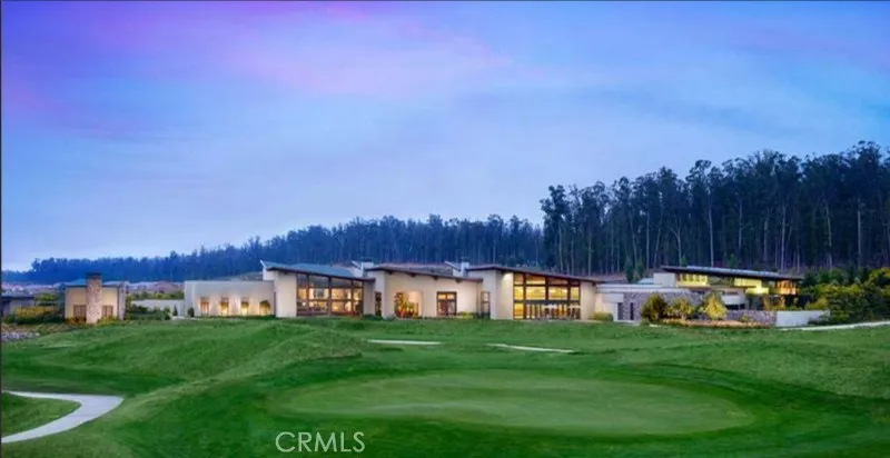 Trilogy Clubhouse and Golf Course
