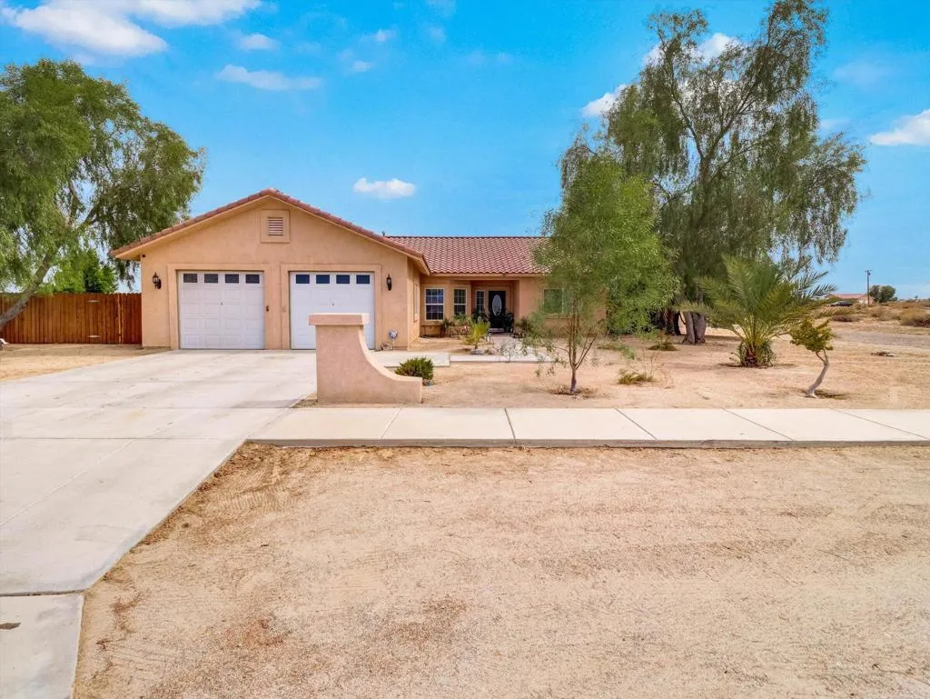 1081 Aberdeen Dr
