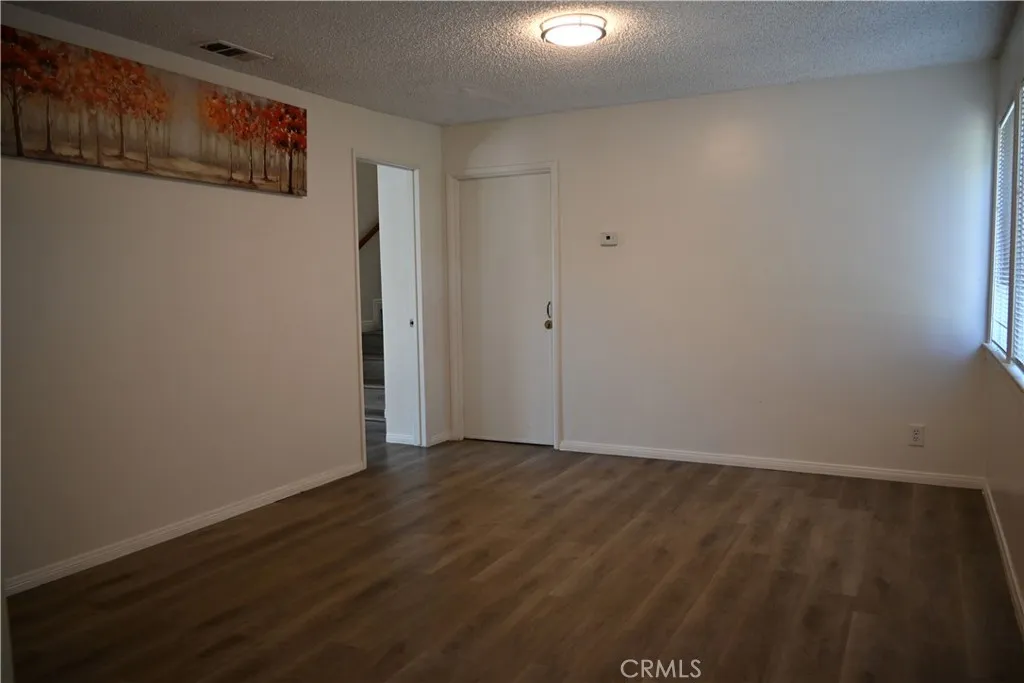 gallery-image 2