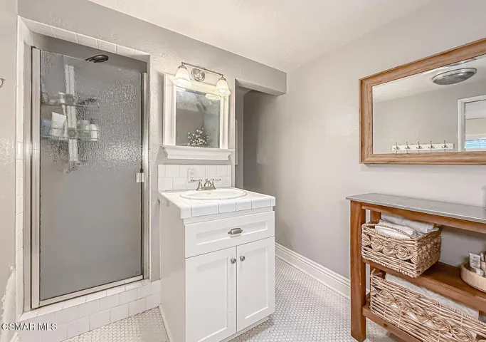 gPrimary Bedroom Suite4