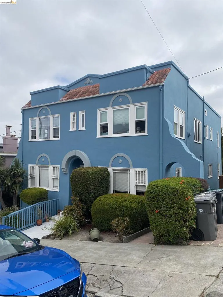 500 Fairbanks Ave