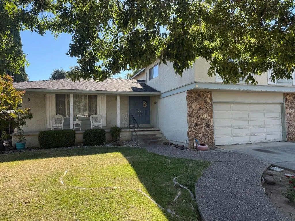 7040 Valley Forge Dr
