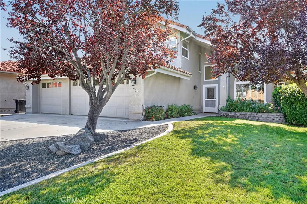 928 Saint Ann, Paso Robles, California 93446 — photo 4