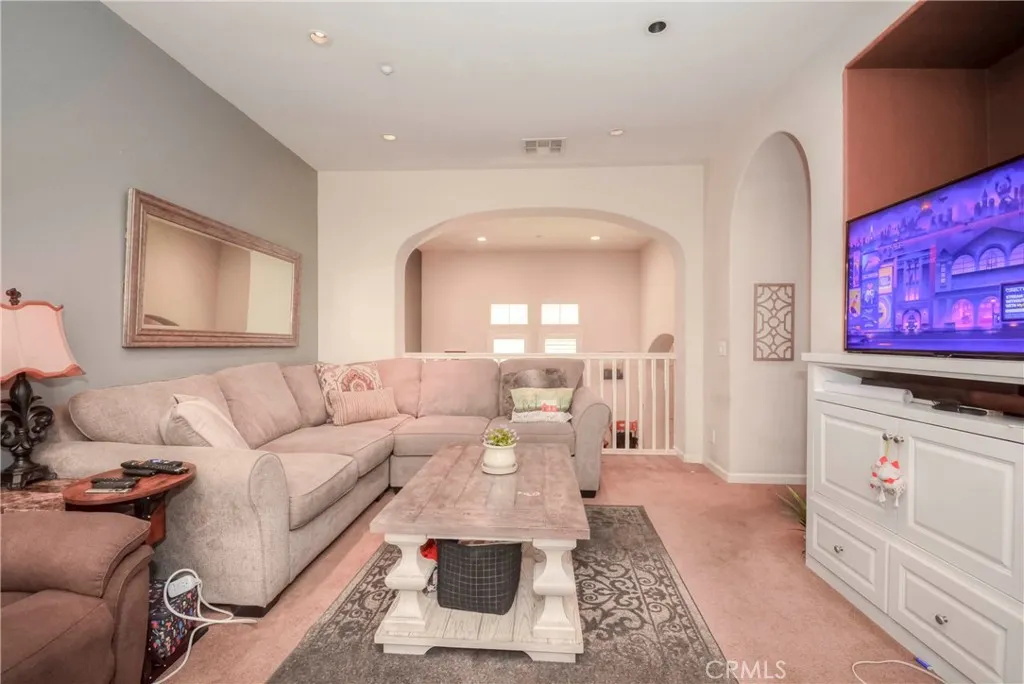 4445 Owens, Corona, California 92883 — photo 5
