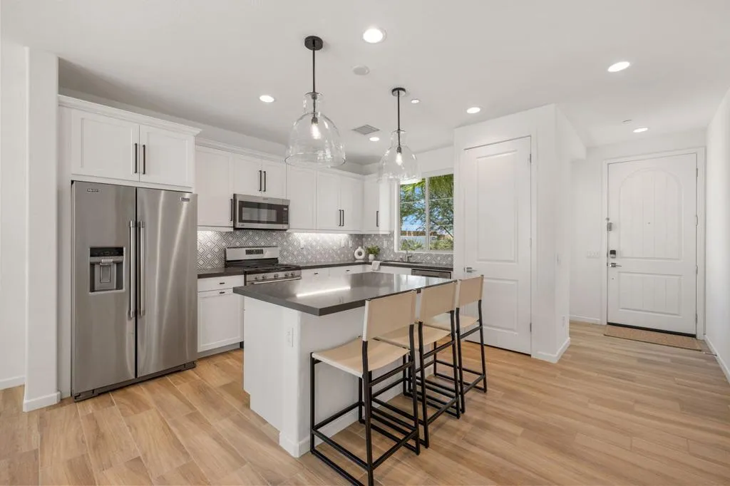 39-web-or-mls-0J3A5406 39-web-or-mls-0J3A5406