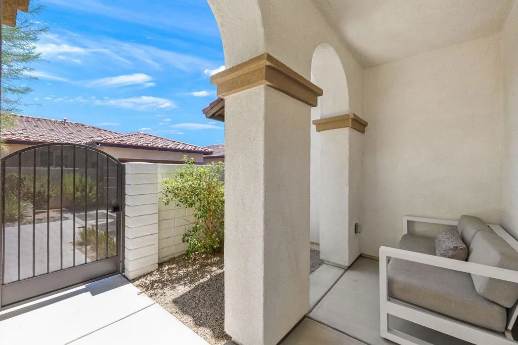 38-web-or-mls-0J3A5417 38-web-or-mls-0J3A5417