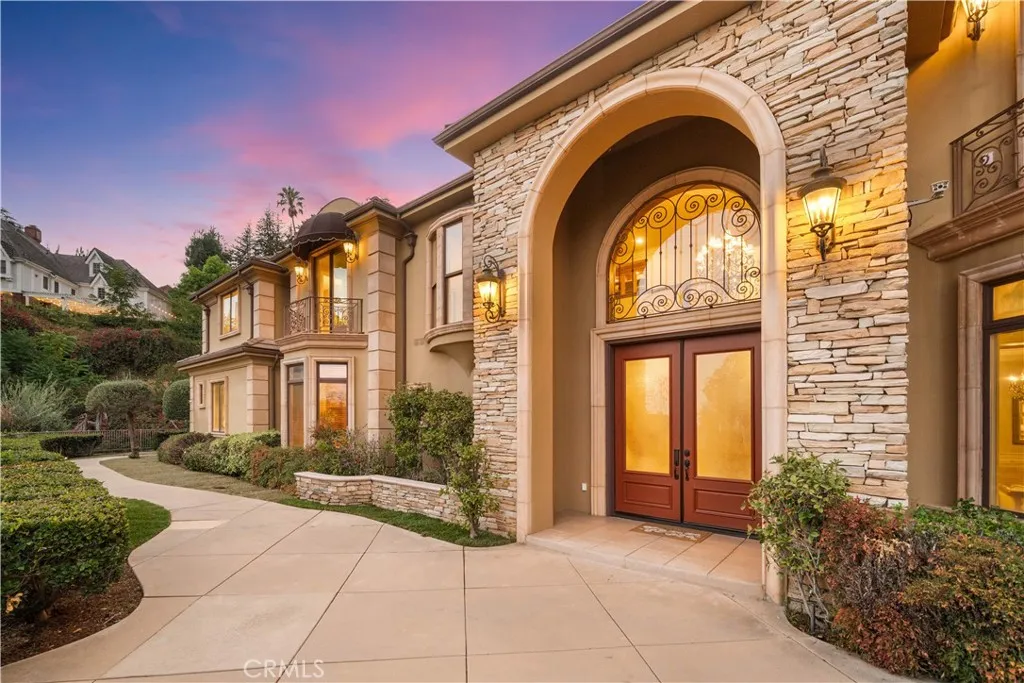 325 N Terrace View, Monrovia, California 91016 — photo 5