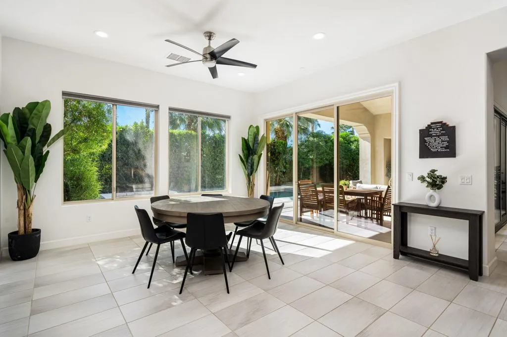 23-web-or-mls-NMFourSeasons_OPMG_1125_02
