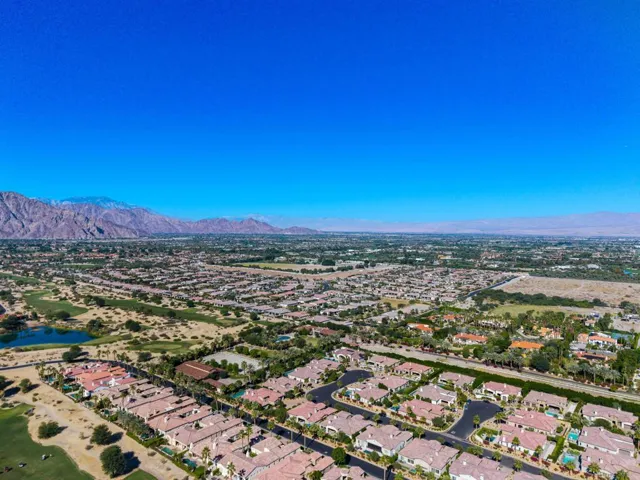 5-web-or-mls-NMFourSeasons_OPMG_1125_005