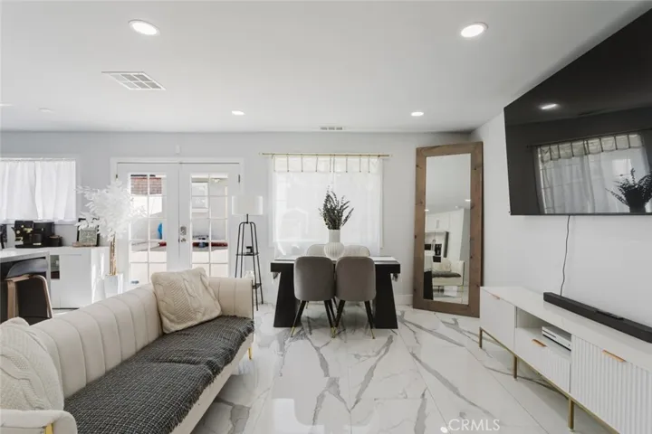 11900 Cometa Avenue, Pacoima, California 91331 — photo 5