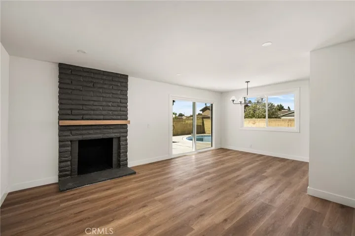 5724 N Galanto, Azusa, California 91702 — photo 5