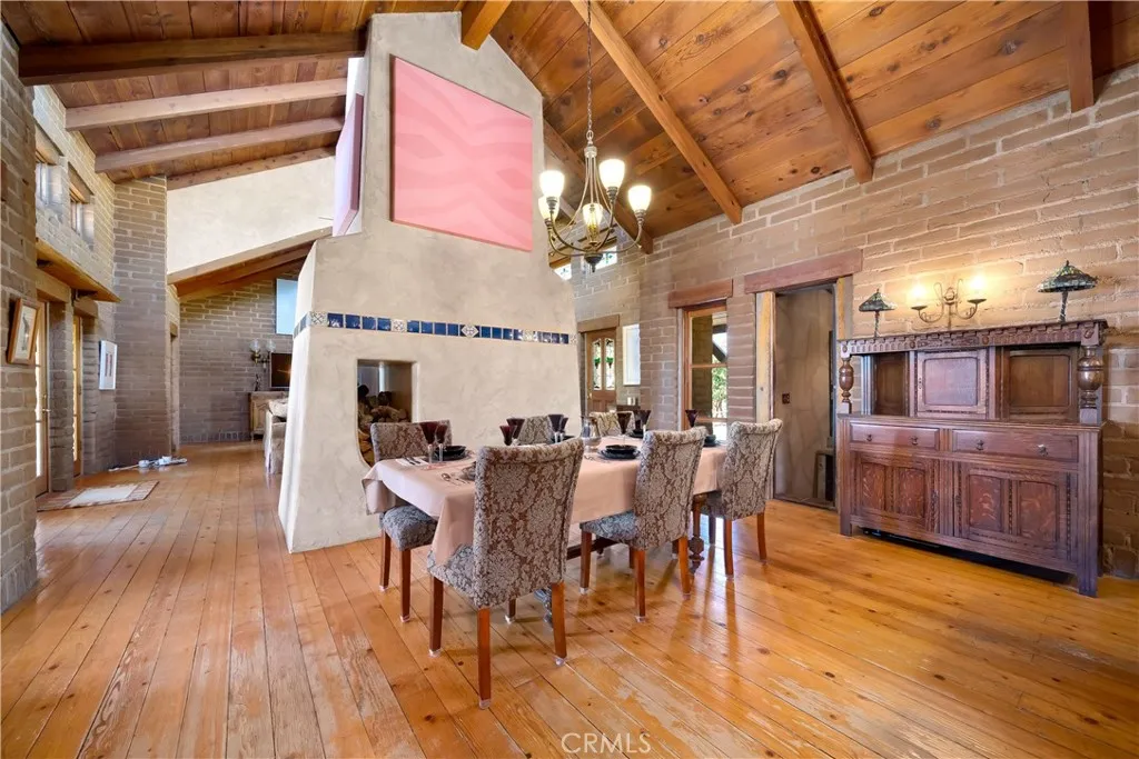 Dining room Dining room