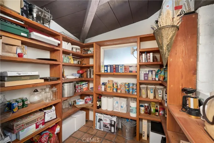 Walk-in pantry