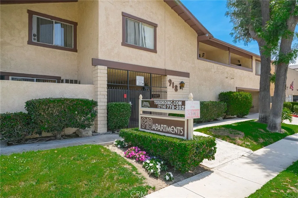 918 W Romneya Drive, Anaheim, California 92801 — photo 5