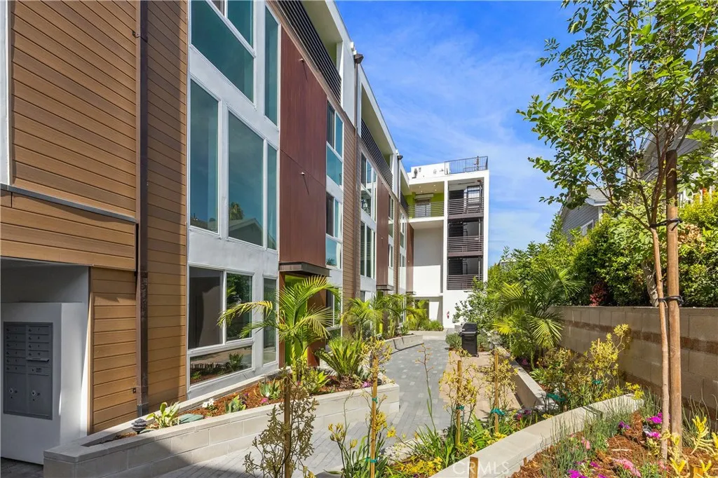 176 N Catalina Avenue 401, Pasadena, California 91106 — photo 5