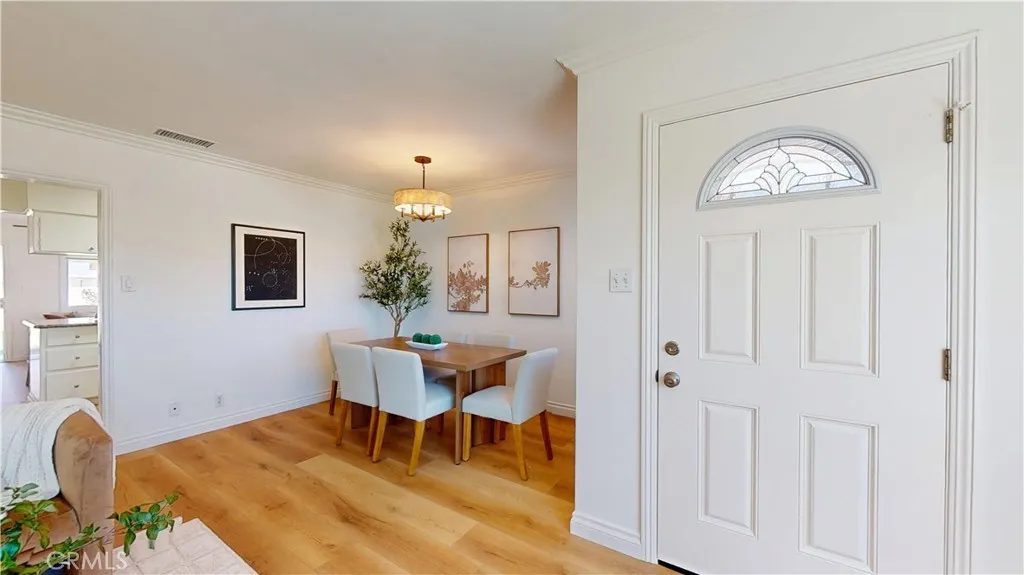 9955 Maplewood, Bellflower, California 90706 — photo 5