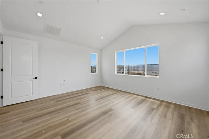 28520 Wildflower Terrace, Castaic, California 91384 — photo 5