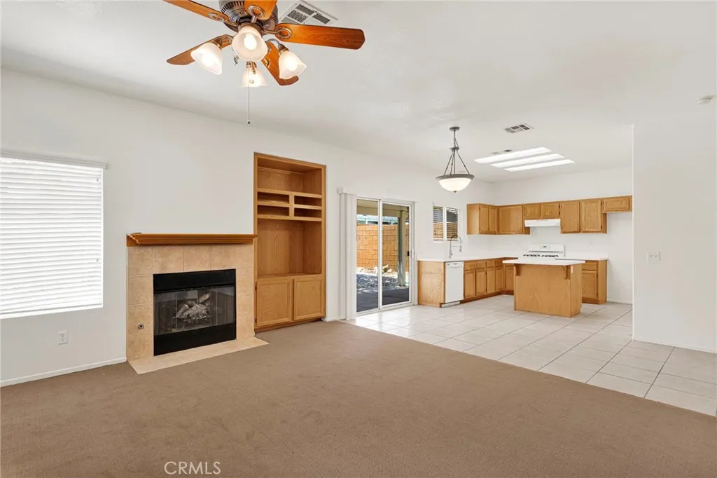 13085 Camden, Victorville, California 92392 — photo 5