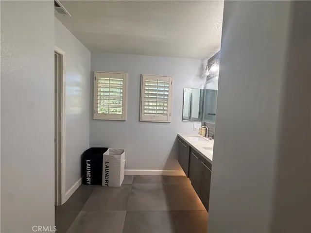 bath room 2