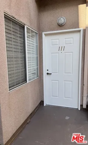 1st Floor Complex Entry