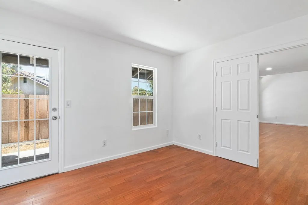205 Waring, Riverside, California 92507 — photo 4