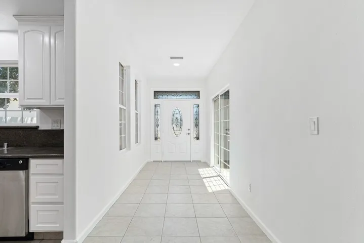 205 Waring, Riverside, California 92507 — photo 5