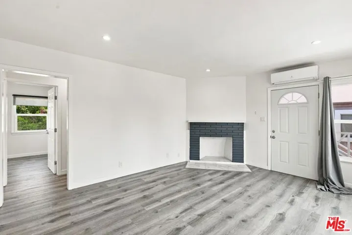 11485 Cumpston Street, North Hollywood, California 91601 — photo 4