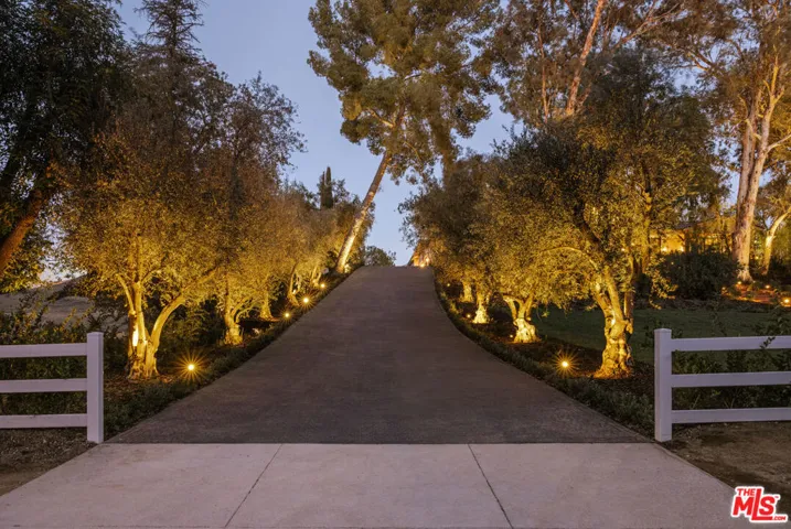 5350 Round Meadow Road, Hidden Hills, California 91302 — photo 4