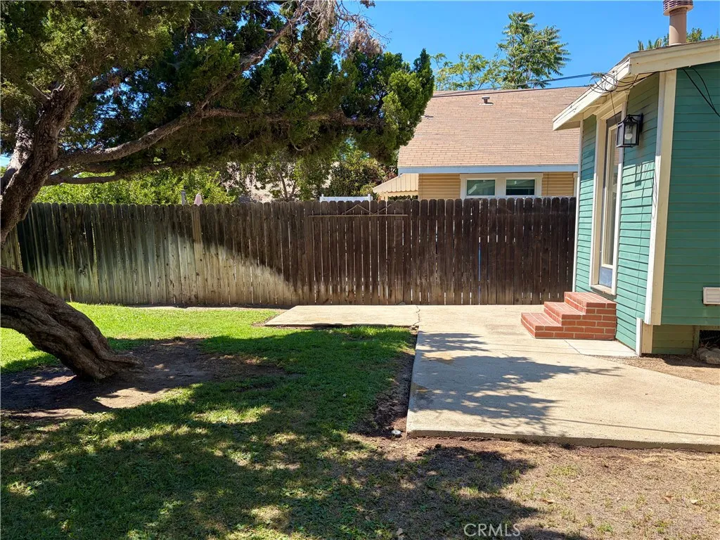 3728 -3726 Briscoe St, Riverside, California 92506 — photo 5