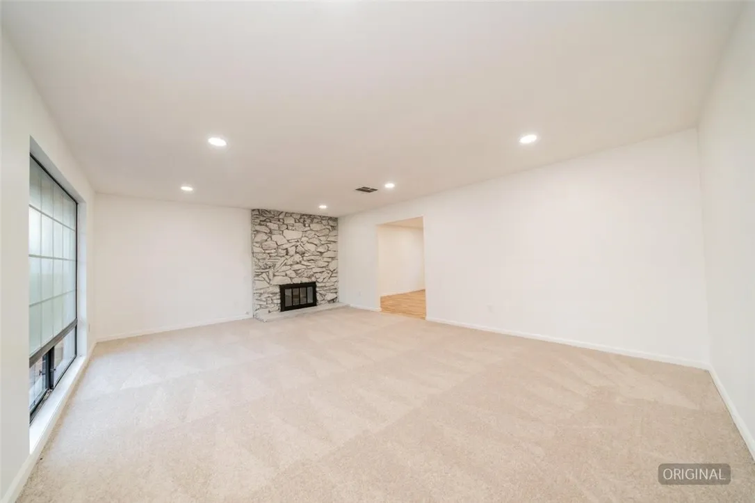 gallery-image 3
