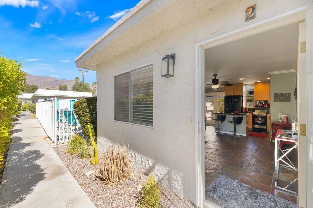 800 E Cottonwood Road 2, Palm Springs, California 92262 — photo 5