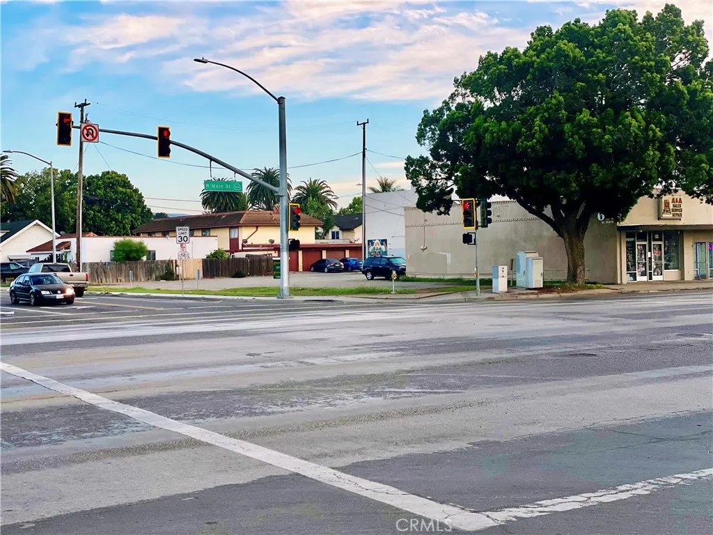 0 Main St