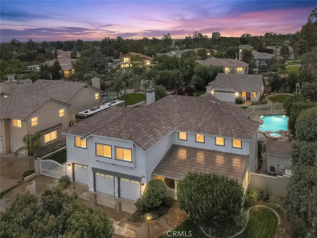 6112 Ashton Pl