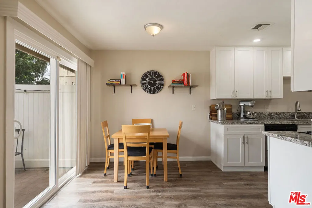 1313 Via Santiago A, Corona, California 92882 — photo 4