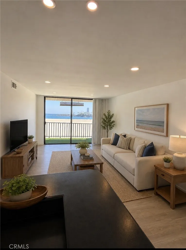 1140 E Ocean Boulevard 136, Long Beach, California 90802 — photo 4