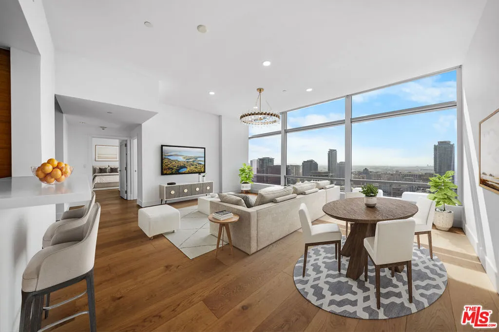 900 W Olympic Boulevard 32i, Los Angeles, California 90015 — photo 5