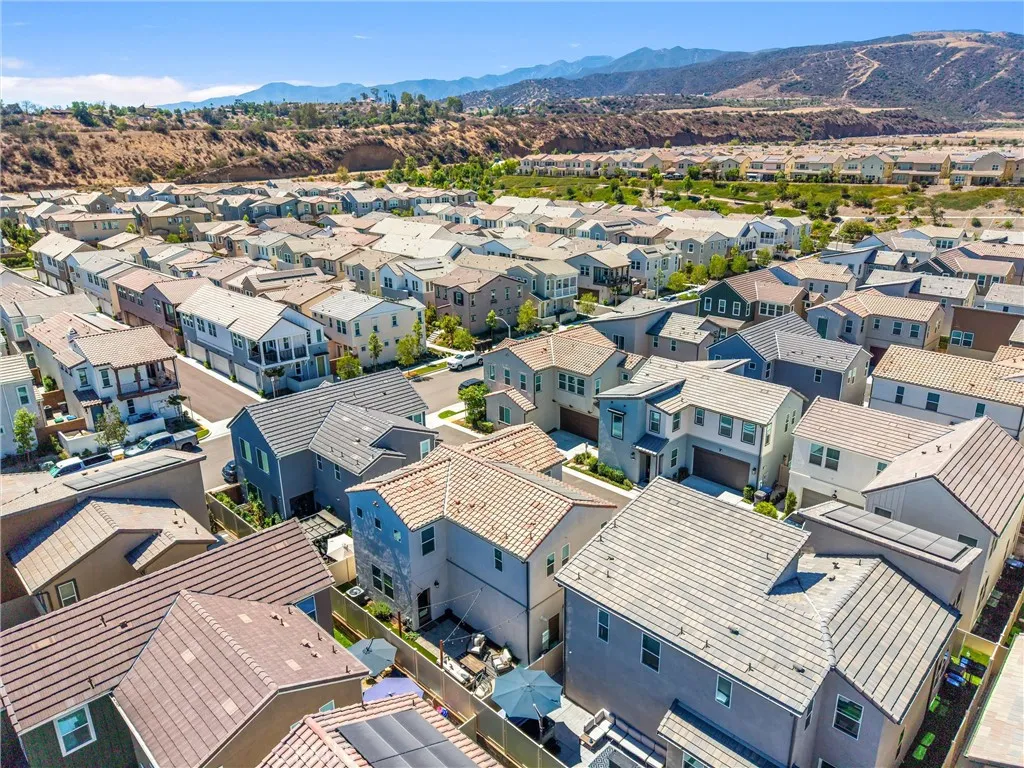 Scenic community setting surrounded by rolling hills and expansive views