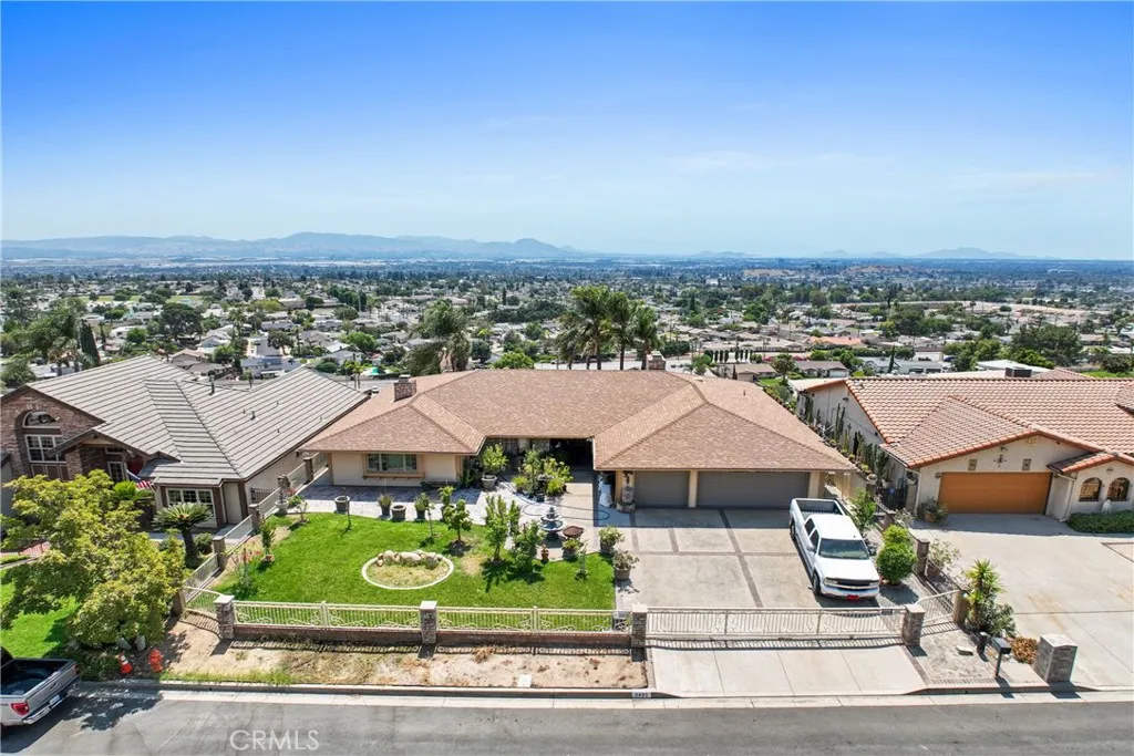 2421 Willow