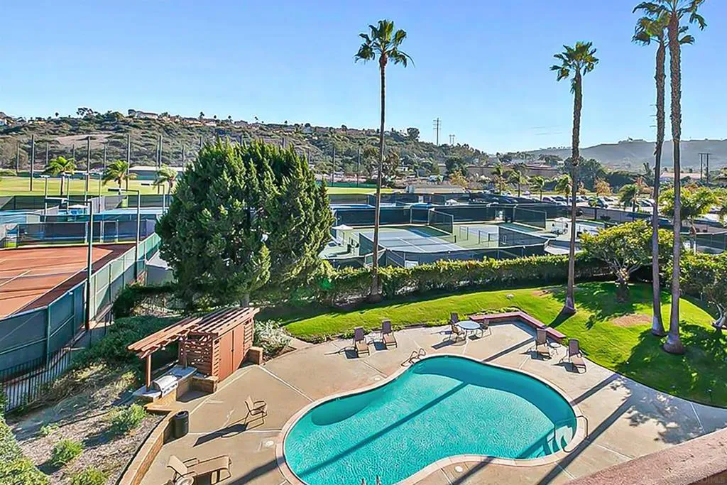 2003 Costa Del Mar 654